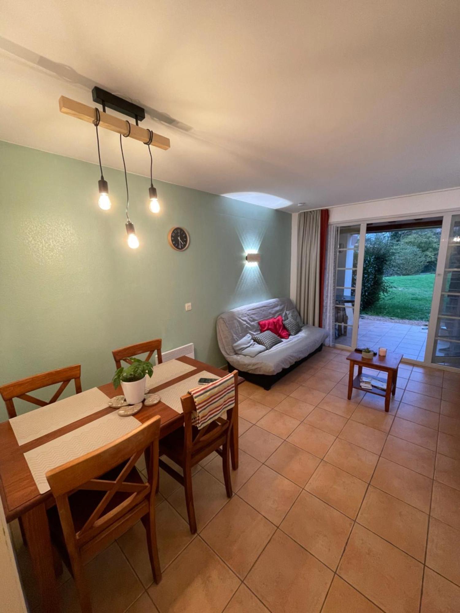 Apartamento Sejour 4 Personnes - Pays Basque Uhart-Cize Exterior foto